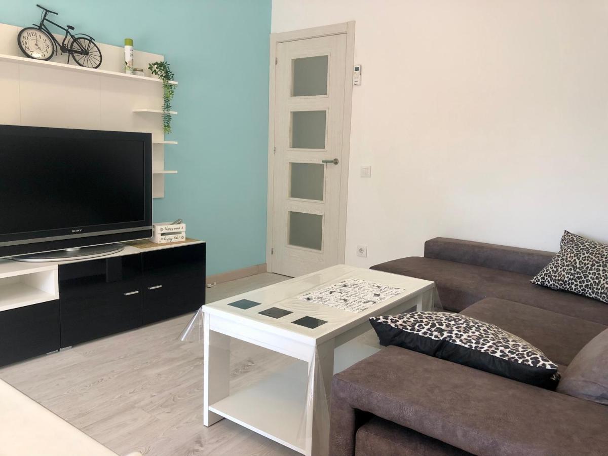 Familia, Amigos Y Playa Apartment ซาลอว์ ภายนอก รูปภาพ